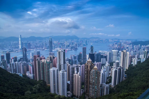 号外!中国香港优才配额翻倍